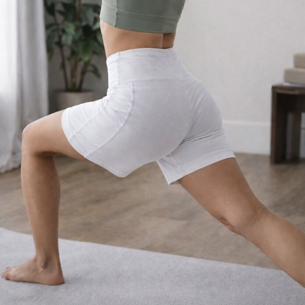 Yogalicious Lux White High-Waist Biker Shorts | Yoga & Athleisure | Size S